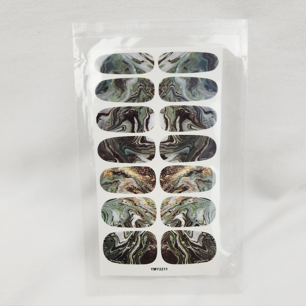 3 FOR $13 🔥 Trendy Self Adhesive Nails Wrap